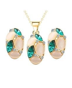 Opal horse eye green pendant earrings set