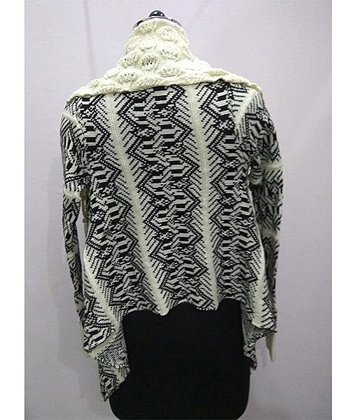 Woolen wide collar shrug