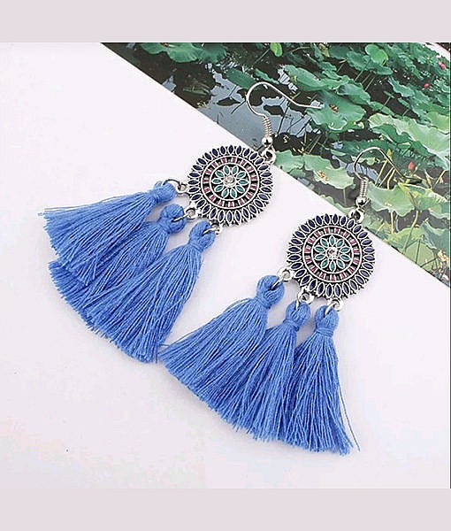 Long tassel fashion earring