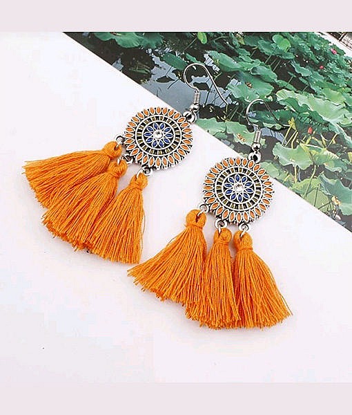 Long tassel fashion earring