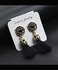 Carved Design Bricon Alloy Earrings Black