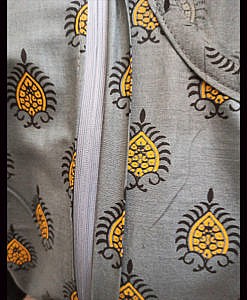 Feeding nursing kurti with vertical zip on both sides