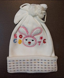 Bunny woolen cap for babies