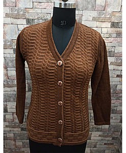 Women warm high quality woolen cardigan