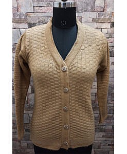 Women warm high quality woolen cardigan