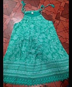 Cotton short dress with lace