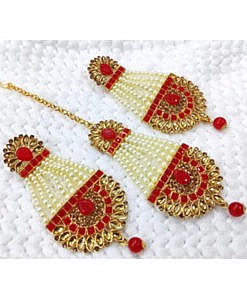 Red imitation pearl and stones mangteeka with earrings set