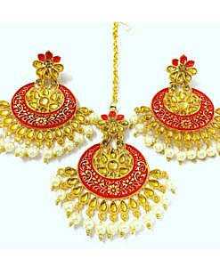 Beautiful red imitation pearl stones mangtika earrings set